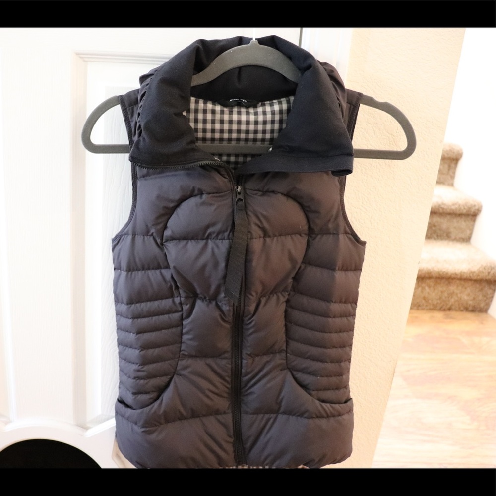 Lululemon Fluffin Awesome vest